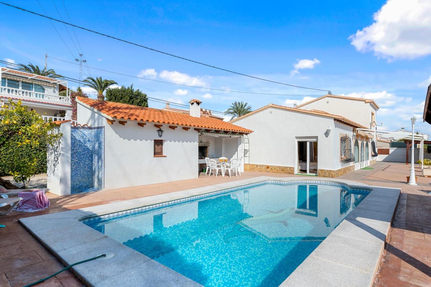 Villa Mercedes - Plusholidays กัลเป ภายนอก รูปภาพ