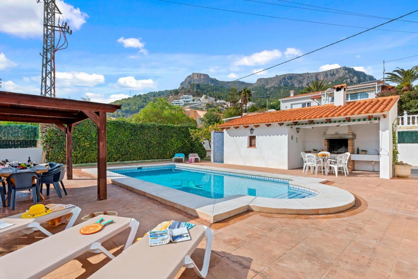 Villa Mercedes - Plusholidays กัลเป ภายนอก รูปภาพ